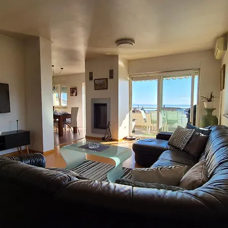 Apartman La Famiglia *