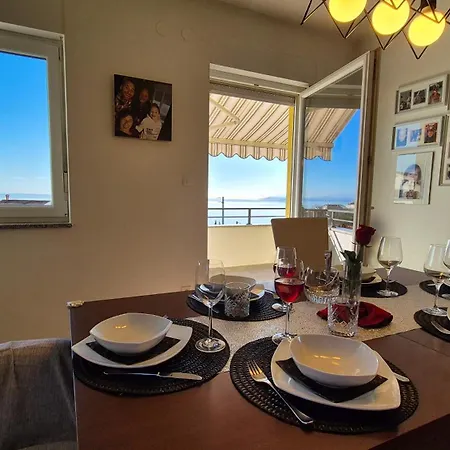 Apartman La Famiglia Matulji